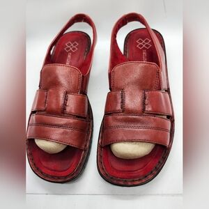 Naturalizer Casa Red Leather Sandals Sz 8.5